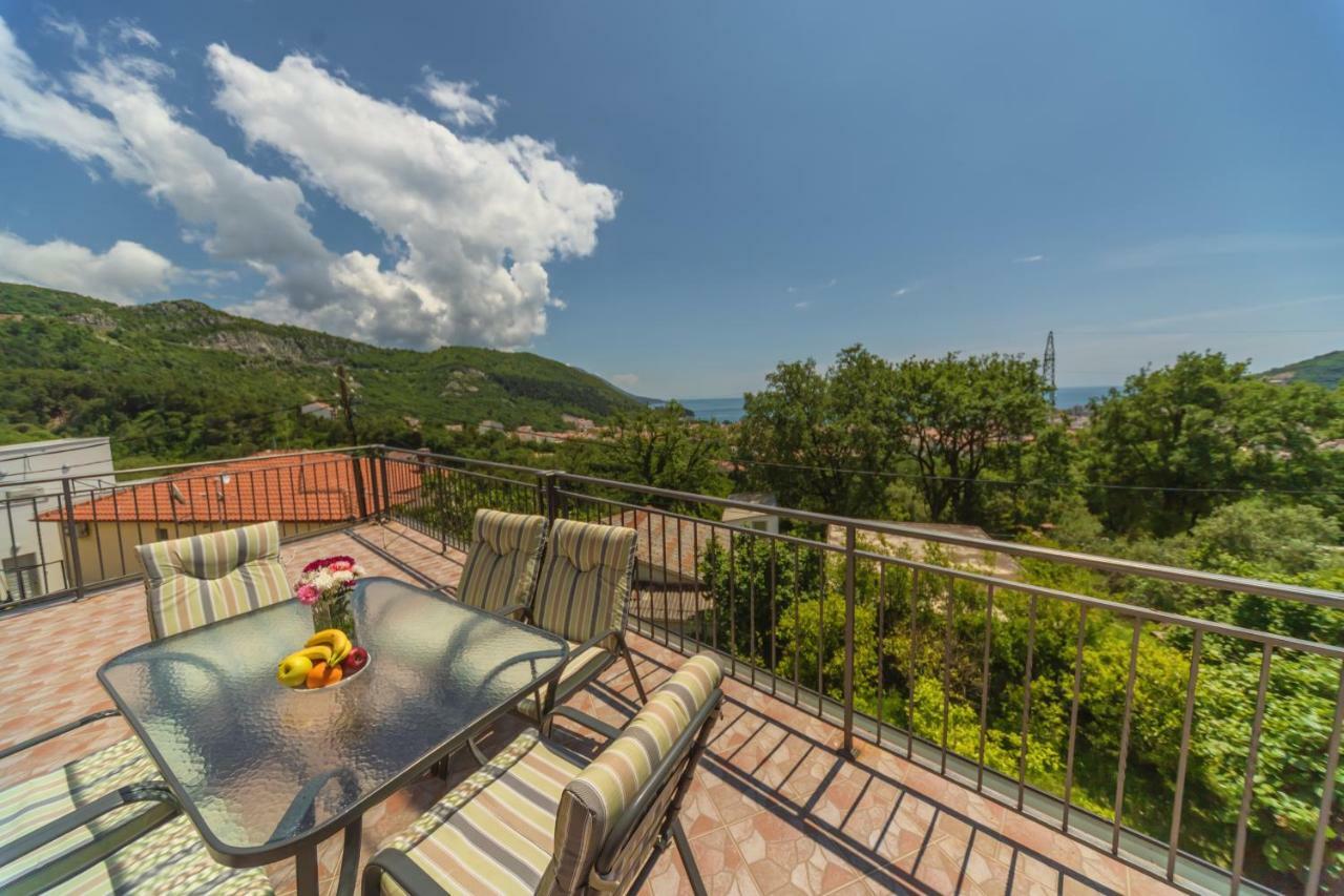 בודווה Villa Sunny Hill מראה חיצוני תמונה