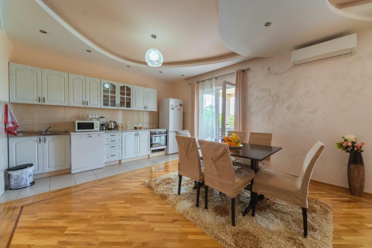 בודווה Villa Sunny Hill מראה חיצוני תמונה